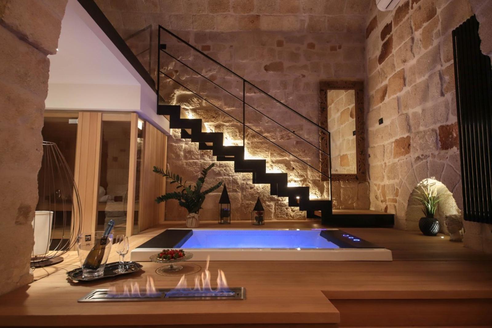 Suite & Spa Via Veneto Монополи Экстерьер фото